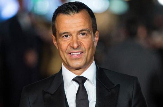 Jorge Mendes lo ofreció al Barça, pero ahora está más cerca del Manchester United