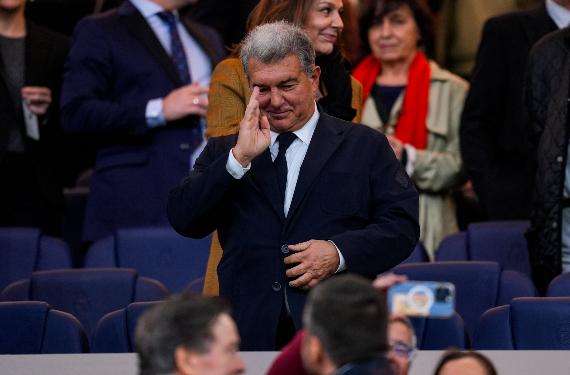 Joan Laporta aprovecha el hundimiento del Real Madrid y negocia la operación para que finalmente sea del Barça