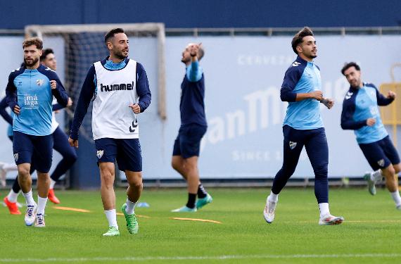 En Málaga cada vez ven más lejos la renovación de este joven jugador que les llevó a la Liga Hypermotion