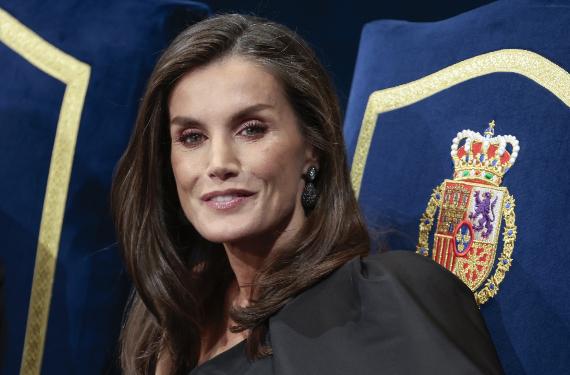 Letizia entró a trabajar en TVE a cambio de favores del entonces príncipe Felipe