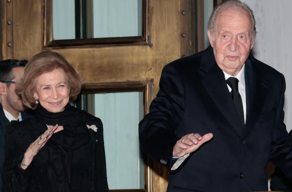 Casa Real ha pagado más de un millón a la reina Sofía por seguir casada con Juan Carlos I