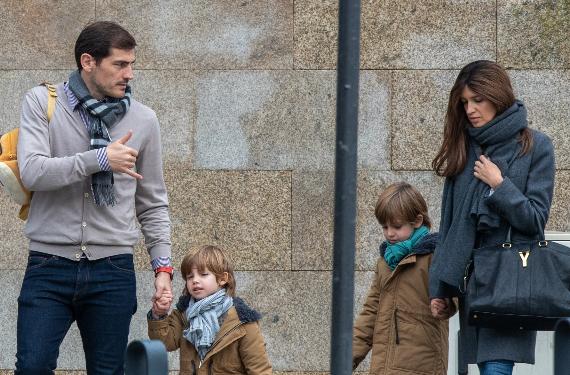 Iker Casillas llamó a Sara Carbonero por el infierno que pasaron sus hijos