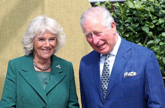 Camilla Parker Bowles recibe la peor noticia, su enfermedad no remite y como Carlos III, su vida peligra