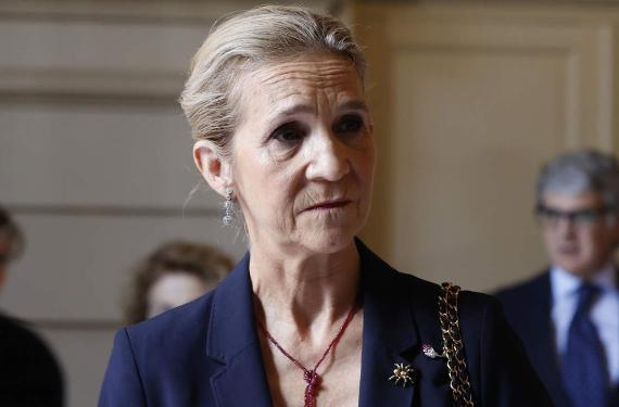 La infanta Elena,  ruptura que termina con las maletas en la puerta