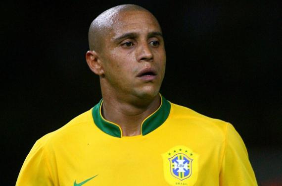 Es el nuevo Roberto Carlos, el Chelsea cierra el acuerdo y deja sin respuesta a Deco y al Barça