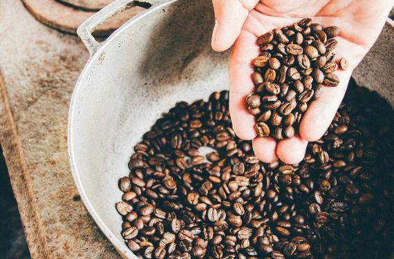 Los peligros que quizá no conoces de beberte un café todas las mañanas