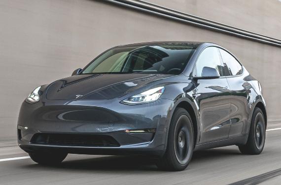 Revolución en el coche más vendido de 2023, el Tesla Model Y