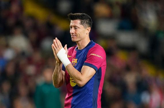 Flick tiene un foco de conflicto en el vestuario del Barça que implica a Lewandowski