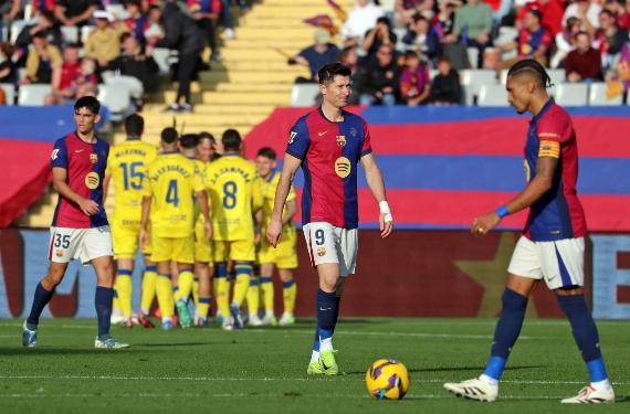 Hansi Flick enfurecido, le dio la última oportunidad y la desperdició, Laporta no quiere que siga en el Barça