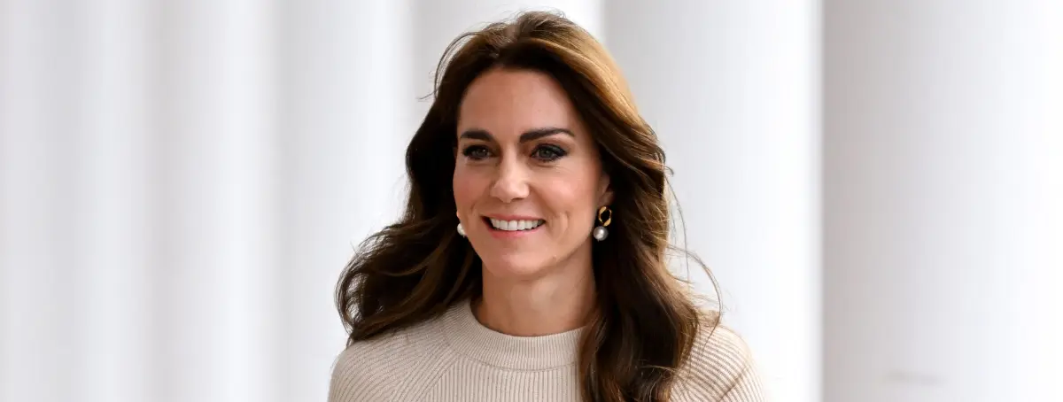 Kate Middleton confesó a Isabel II que tenía un romance secreto con Harry, a espaldas de Guillermo de Gales