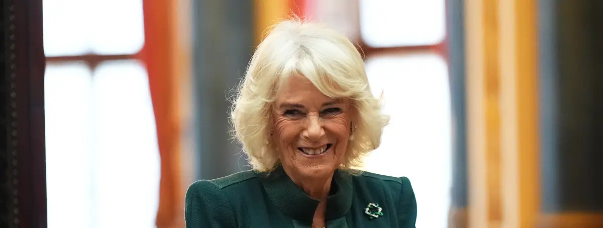 La Reina Camilla Parker Bowles llevó una vida llena de excesos que ahora pone en riesgo su salud