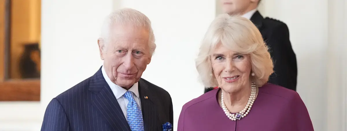 Por orden de Camilla Parker Bowles, Carlos III ha rechazado ayudar económicamente a su hijo Harry