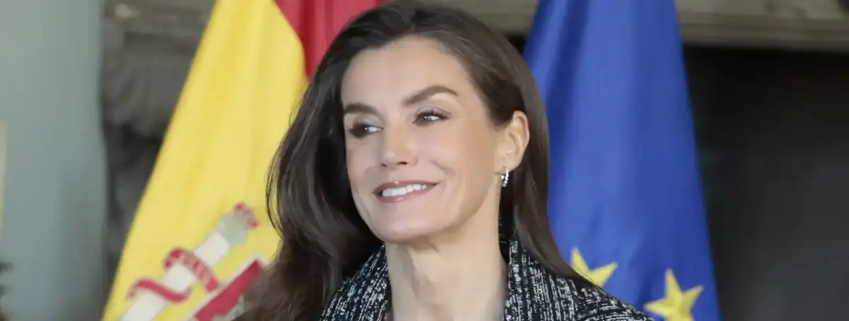 Letizia pasa fines de semana en París con un empresario catalán con el que hace vida de pareja