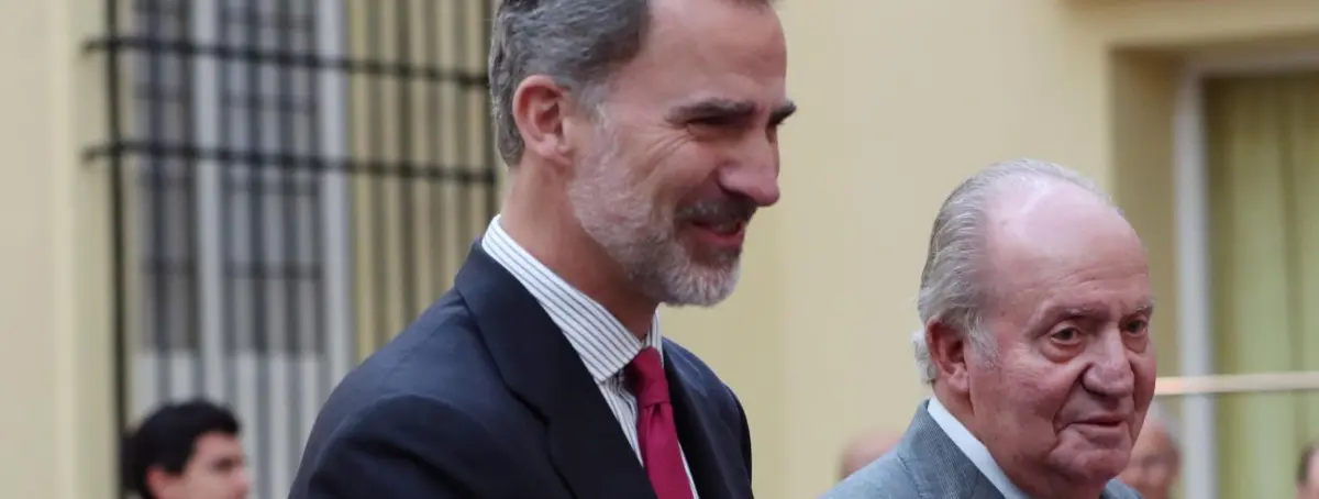 Juan Carlos I llamó a Felipe VI el sábado por la noche para pedirle ayuda