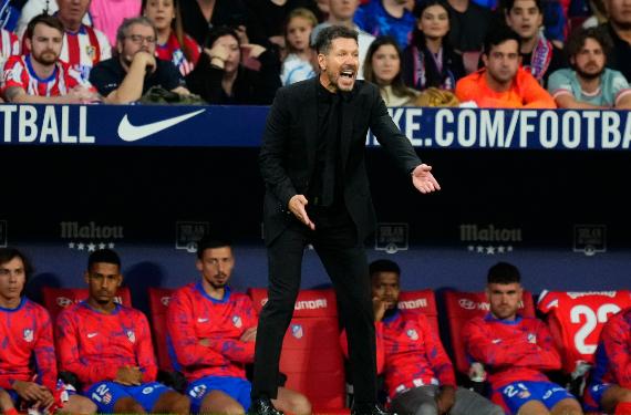 Simeone obligará a Laporta a regalarle un jugador, fichará otro en la Serie A y firma 2 finiquitos