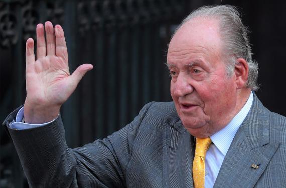 Juan Carlos I es cliente de una madame que pone en contacto a famosas con ricos para relaciones por dinero