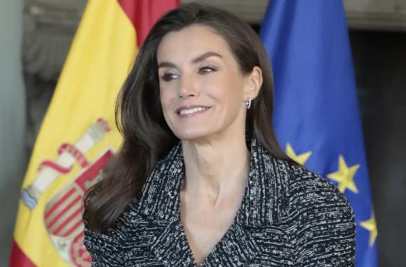 Letizia se acostaba con dos periodistas mientras estaba con Felipe VI