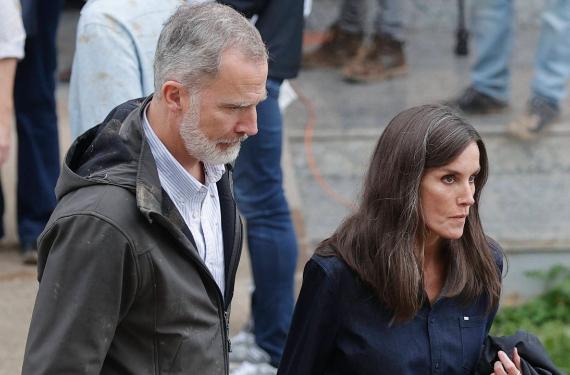 Felipe VI y Letizia apenas hablan, sus gabinetes negocian las salidas juntos en público, no son matrimonio