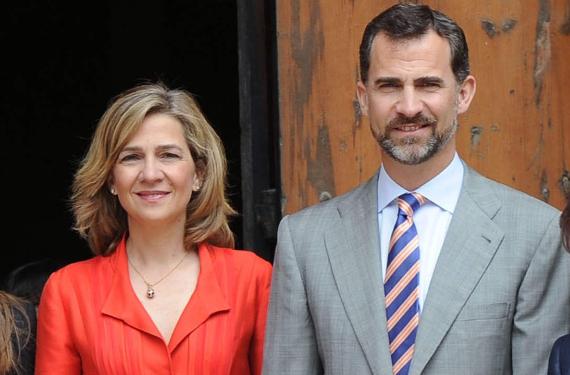 La infanta Cristina pide ayuda a su hermano, Felipe VI, por la gravedad de la amenaza