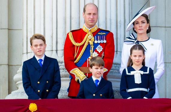 Los profesores del Príncipe Jorge avisan a Kate Middleton y a Guillermo de Gales, no podrá ser Rey