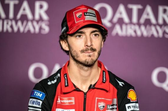 Pecco Bagnaia en la cuerda floja, las duras críticas de su entorno dejan en suspense su continuidad en MotoGP