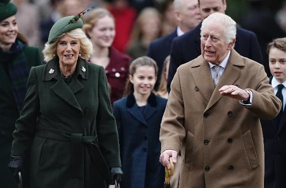 Camilla Parker Bowles ha pasado años ocultando las infidelidades e hijos ilegítimos de Carlos III