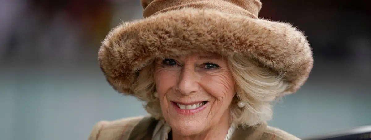 Camilla Parker Bowles mueve hilos en Reino Unido para evitar que Harry vuelva a Buckingham