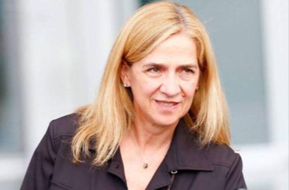 La infanta Cristina pasa el finde en Madrid por problemas graves que le obligan a salir de Suiza