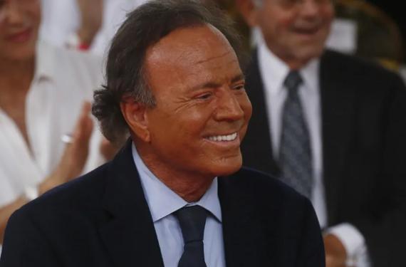 Casa Real silencia las fiestas de Juan Carlos I con Julio Iglesias